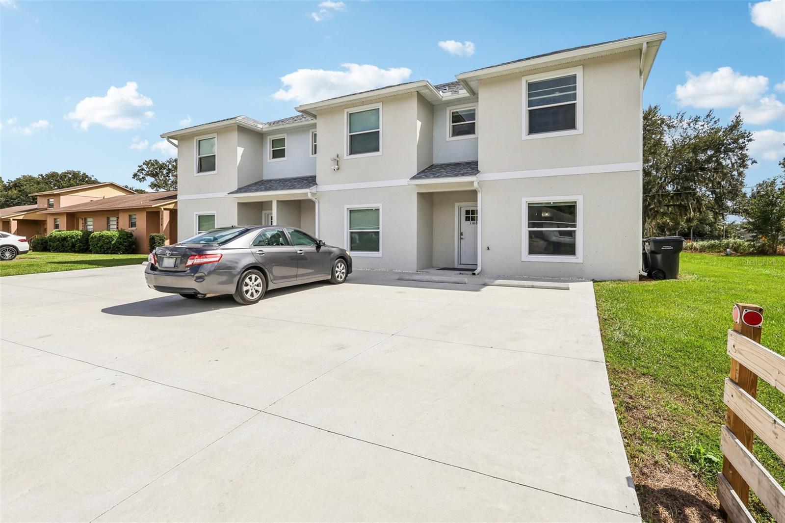 Photo of 1108 FOX LAKE DRIVE LAKELAND FL 33809
