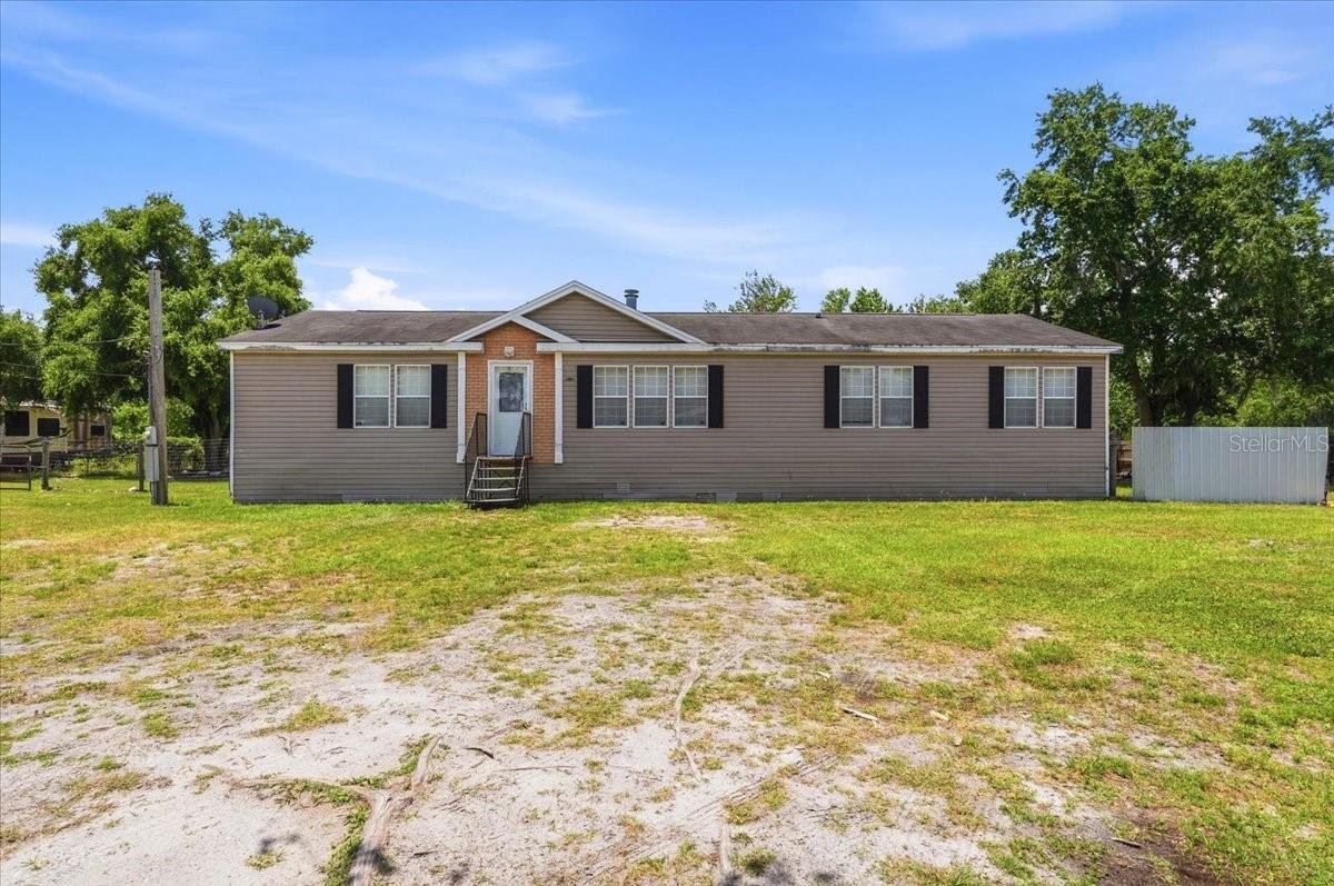 Photo of 10724 PATHFINDER TRAIL LAKELAND FL 33809