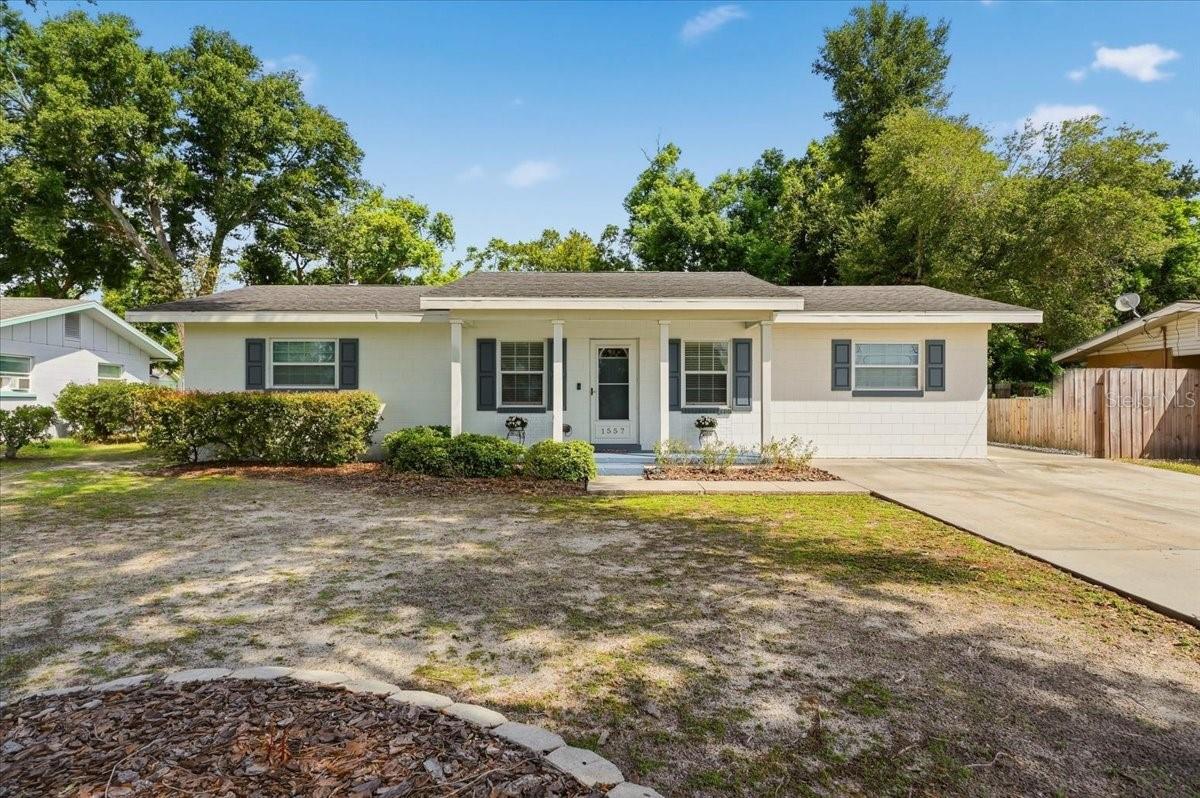 Photo of 1557 N LAKE SHIPP DRIVE WINTER HAVEN FL 33880