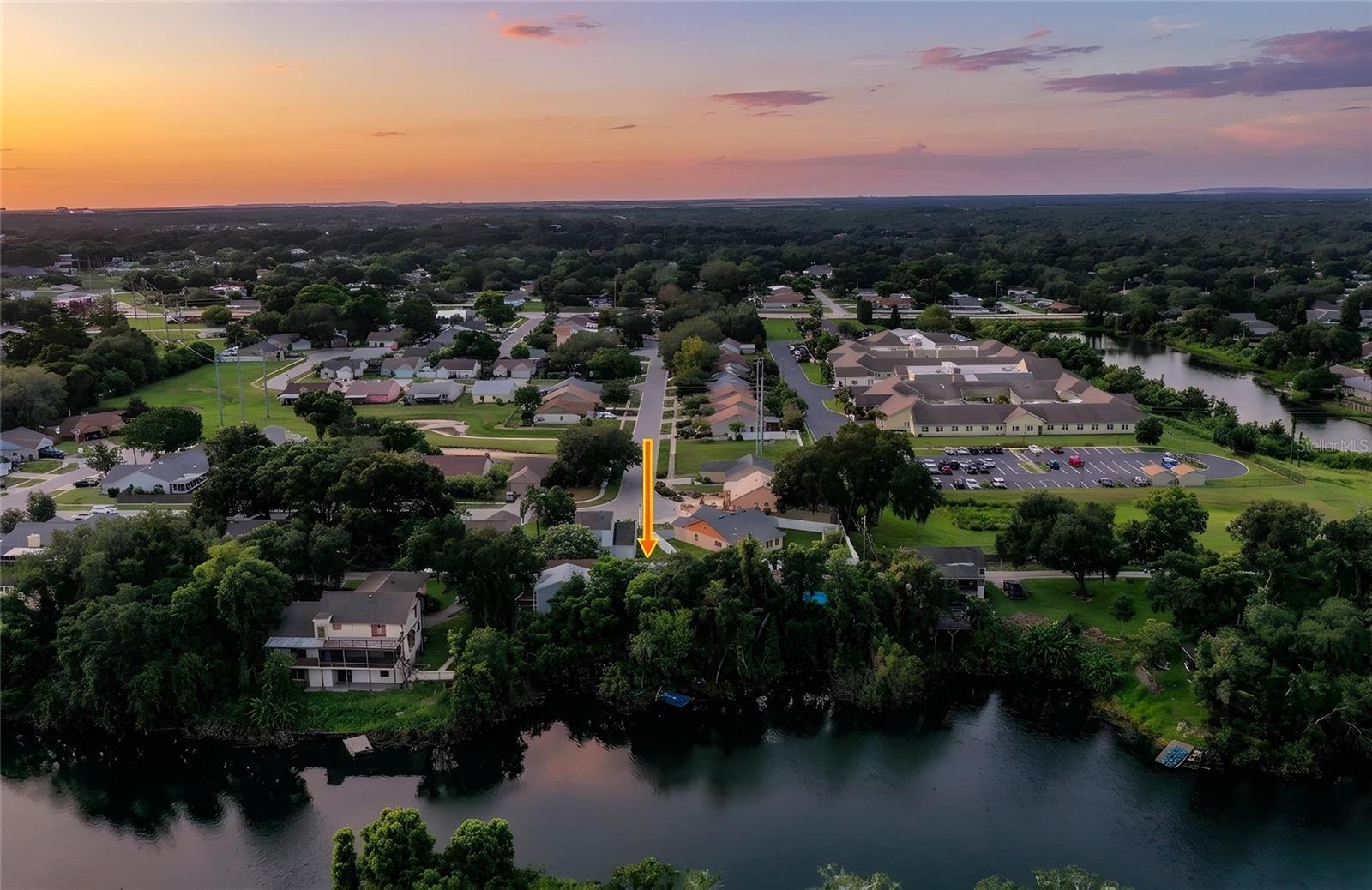 Photo of 950 LAKE COVE TRAIL LAKELAND FL 33813