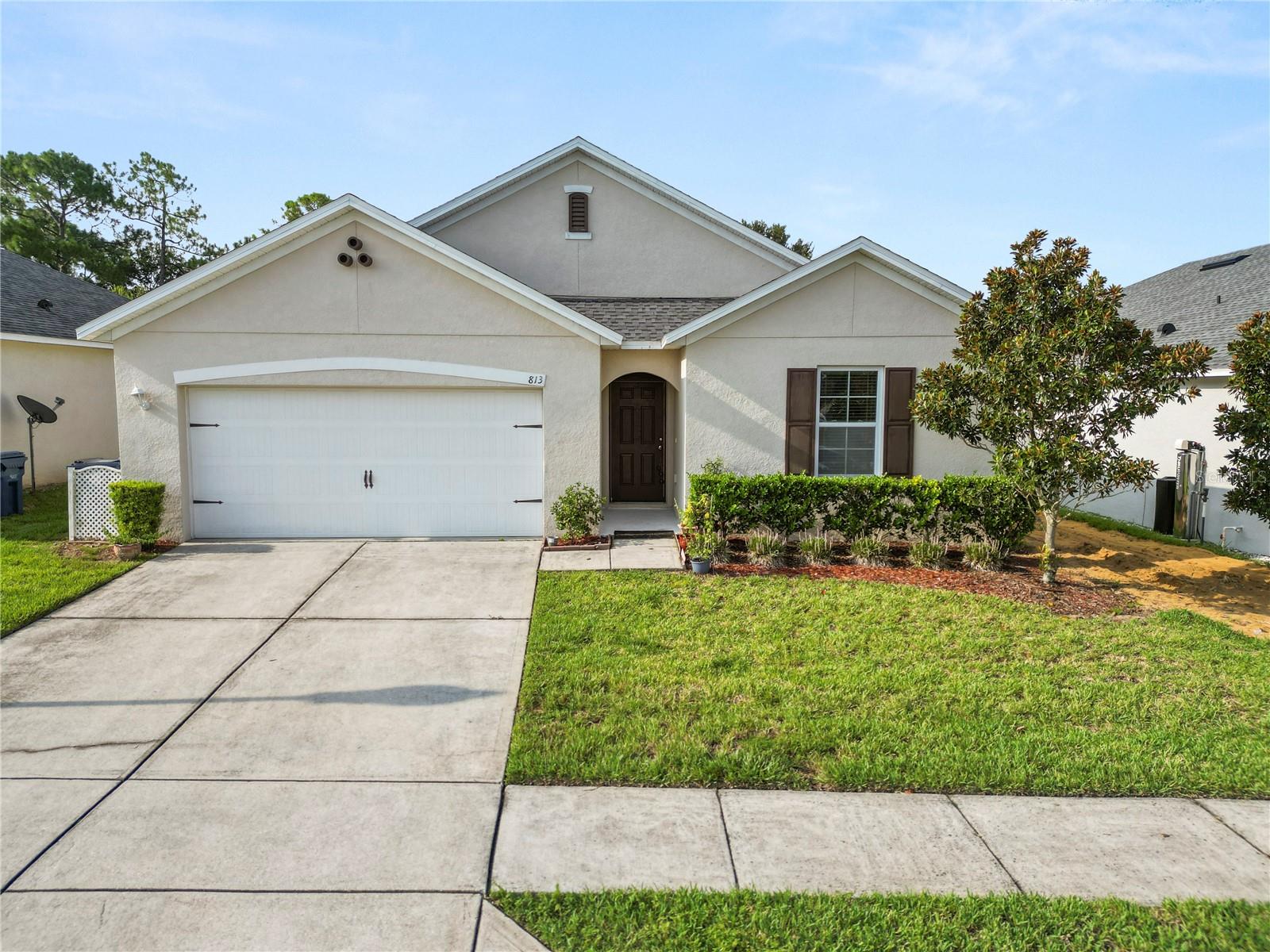 Photo of 813 SHEEN CIRCLE HAINES CITY FL 33844
