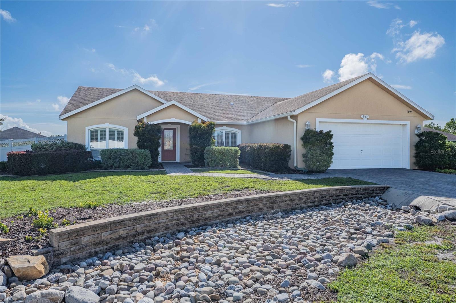 Photo of 205 THOMAS COURT WINTER HAVEN FL 33880