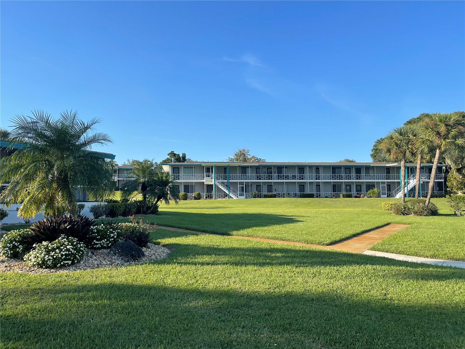 Photo of 1600 W LAKE PARKER DRIVE #A25 LAKELAND FL 33805