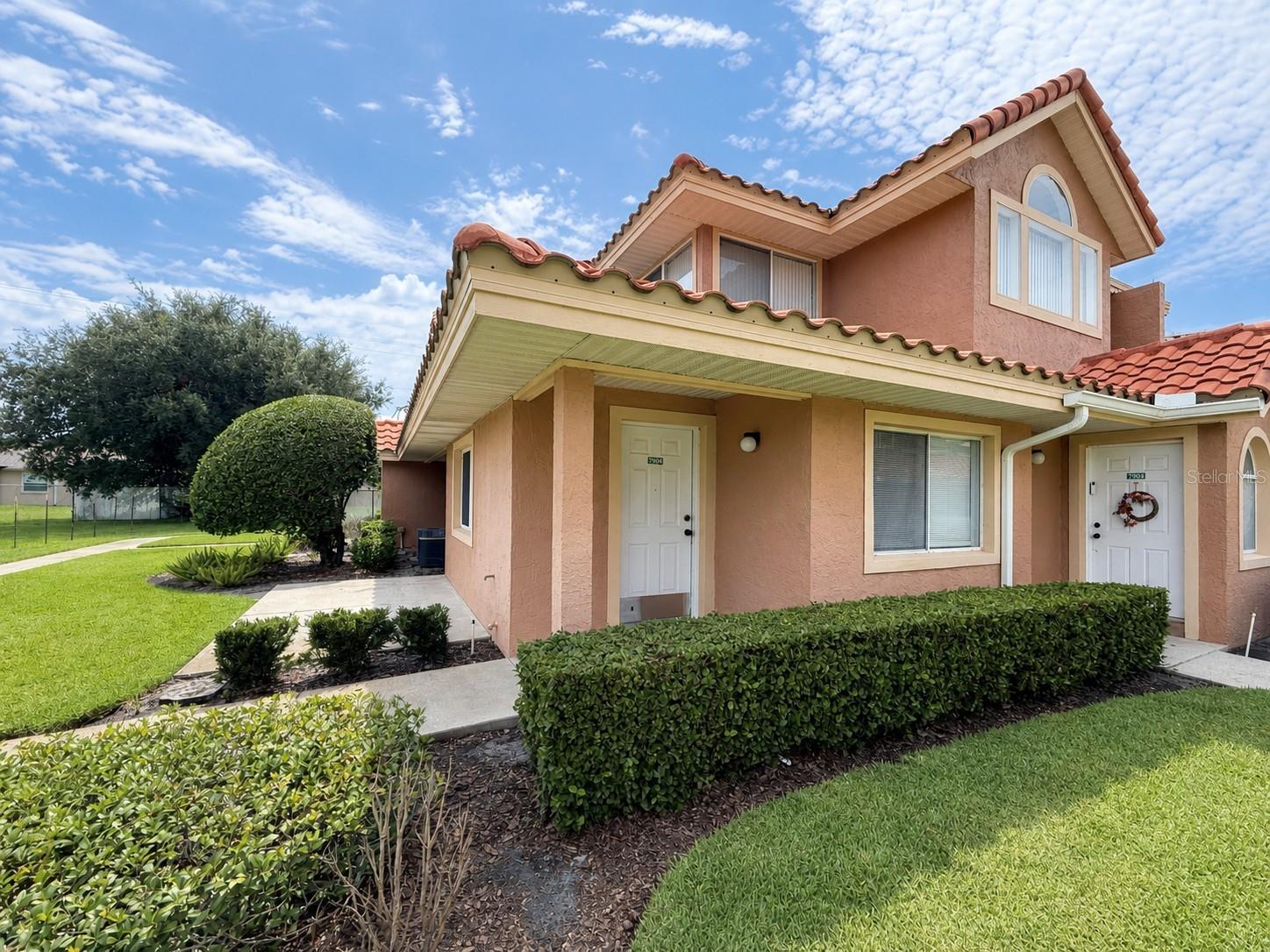 Photo of 7904 WATERVIEW WAY WINTER HAVEN FL 33884
