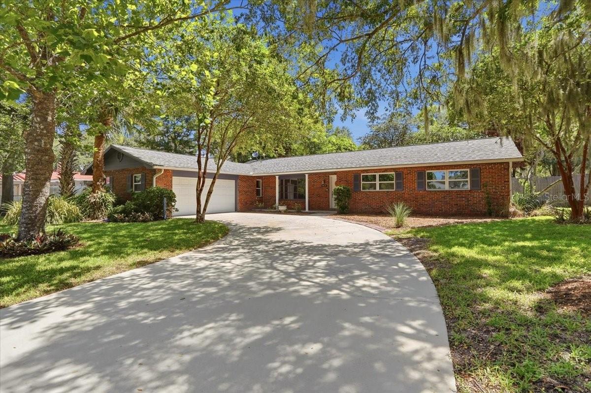 Photo of 2612 COLLINS AVENUE LAKELAND FL 33803