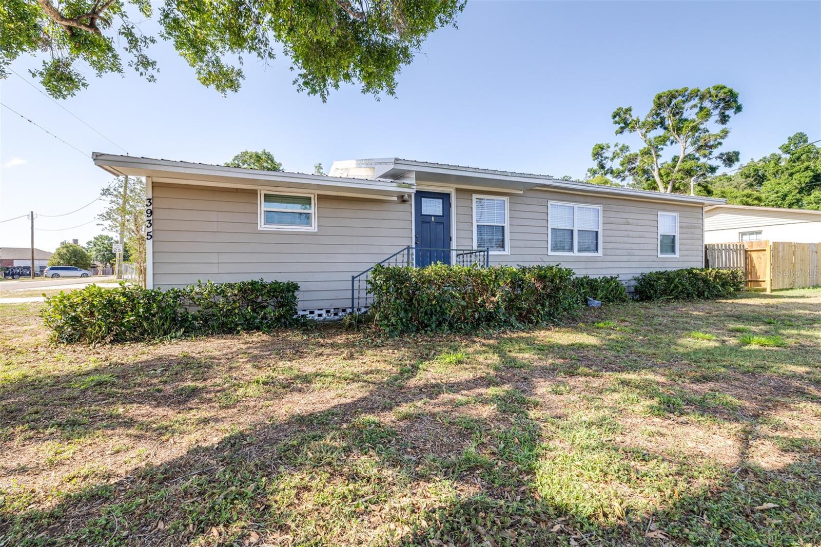 Photo of 3935 CLUBHOUSE ROAD HIGHLAND CITY FL 33846