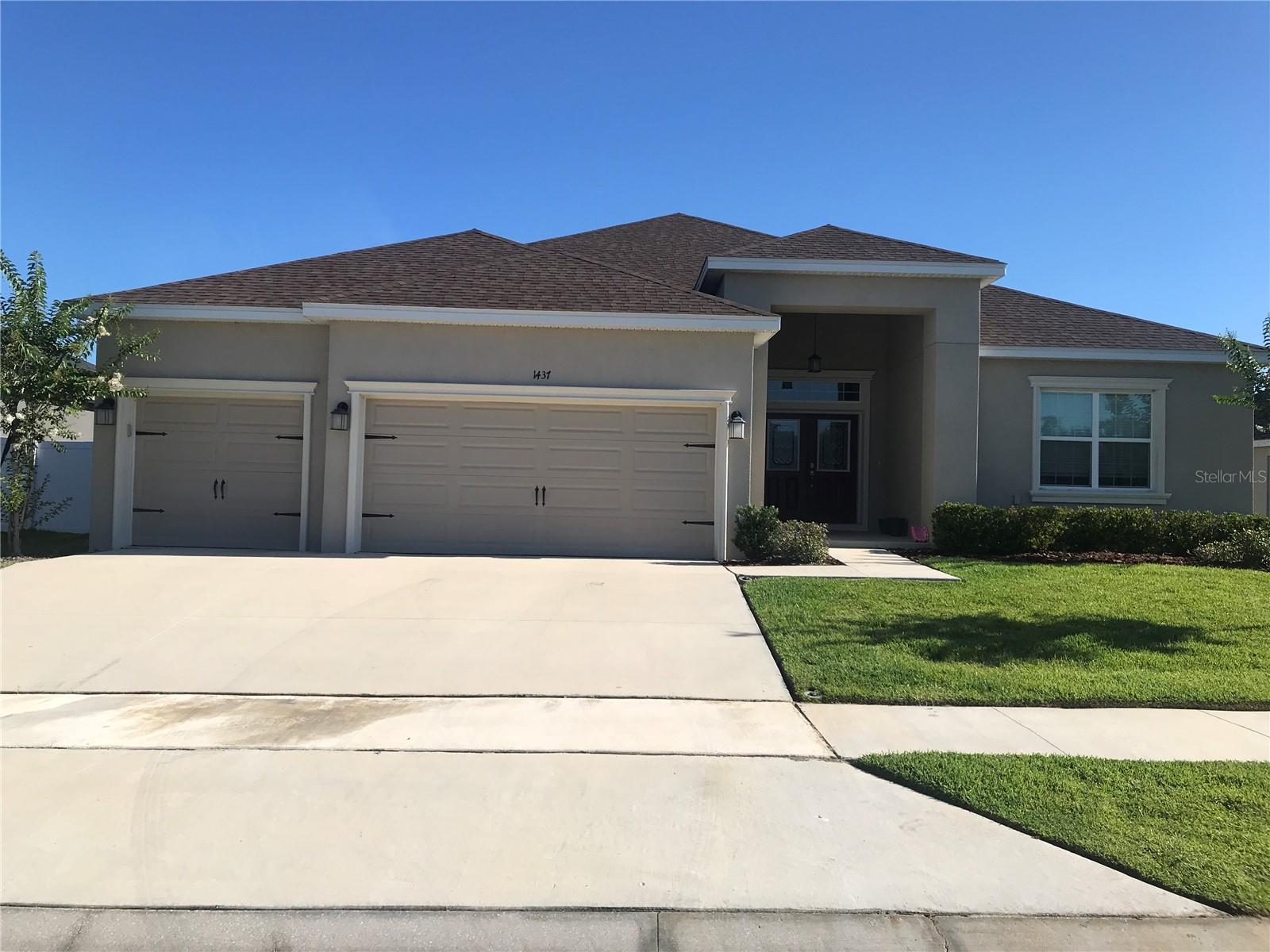 Photo of 1437 CYPRESS VIEW LANE LAKELAND FL 33811