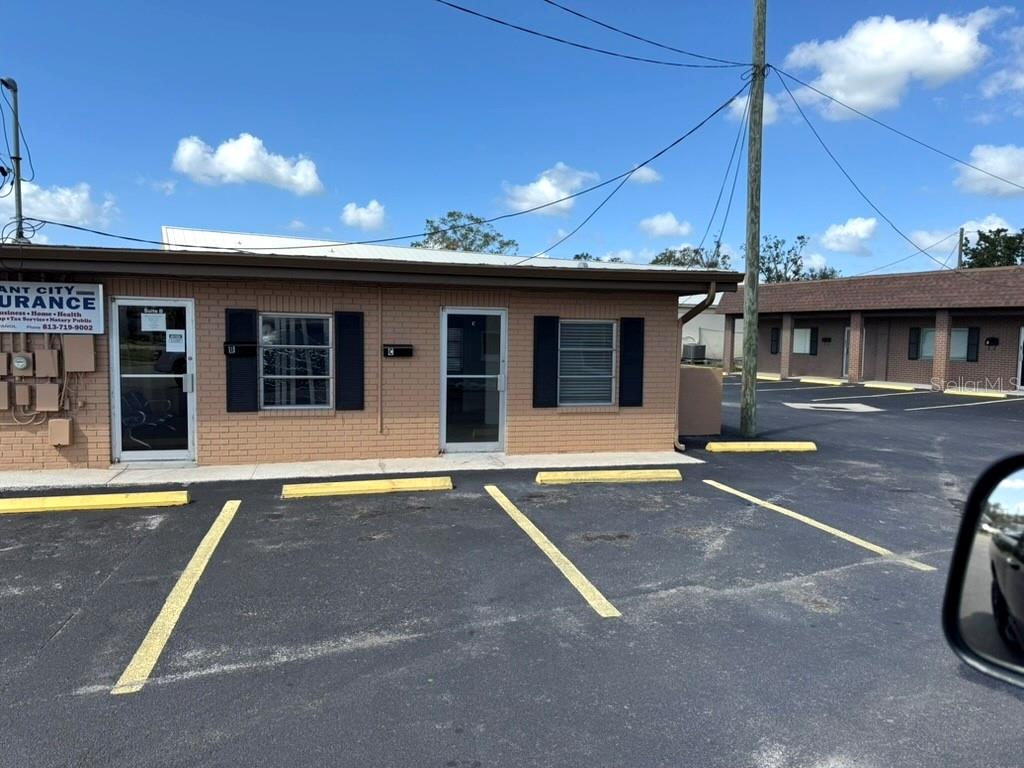 Photo of 1804 W BAKER STREET PLANT CITY FL 33563