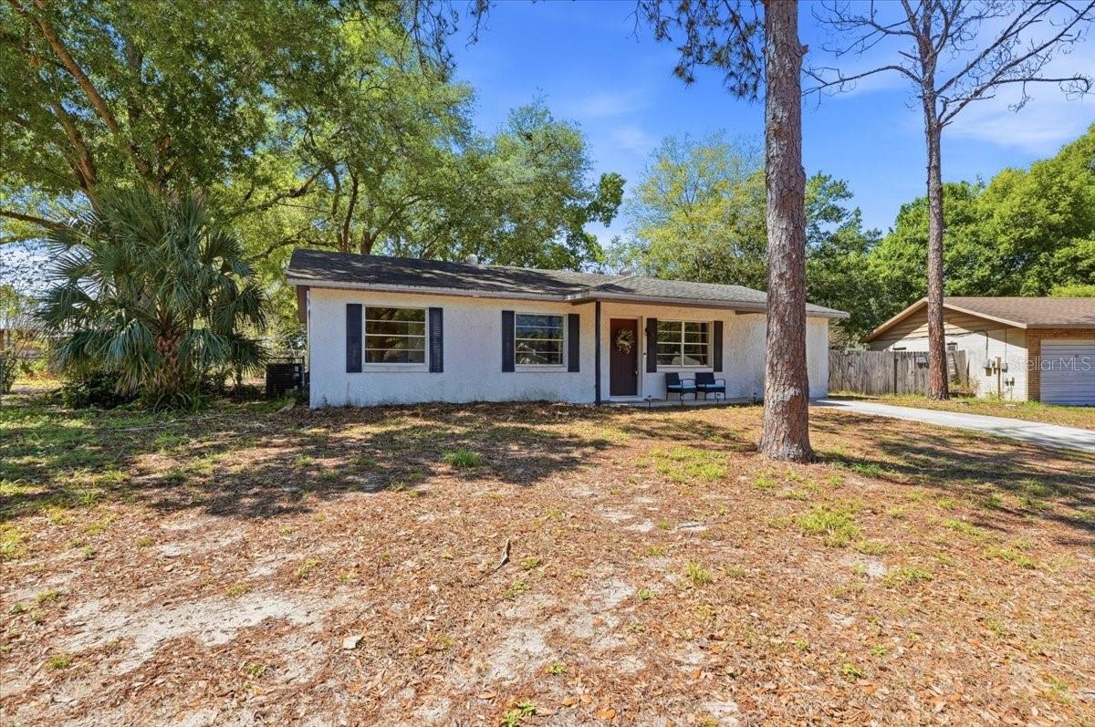 Photo of 215 CARLA ANN COURT AUBURNDALE FL 33823