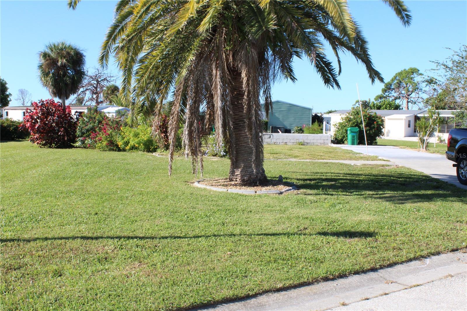 Photo of 3304 CATBIRD LANE ENGLEWOOD FL 34224