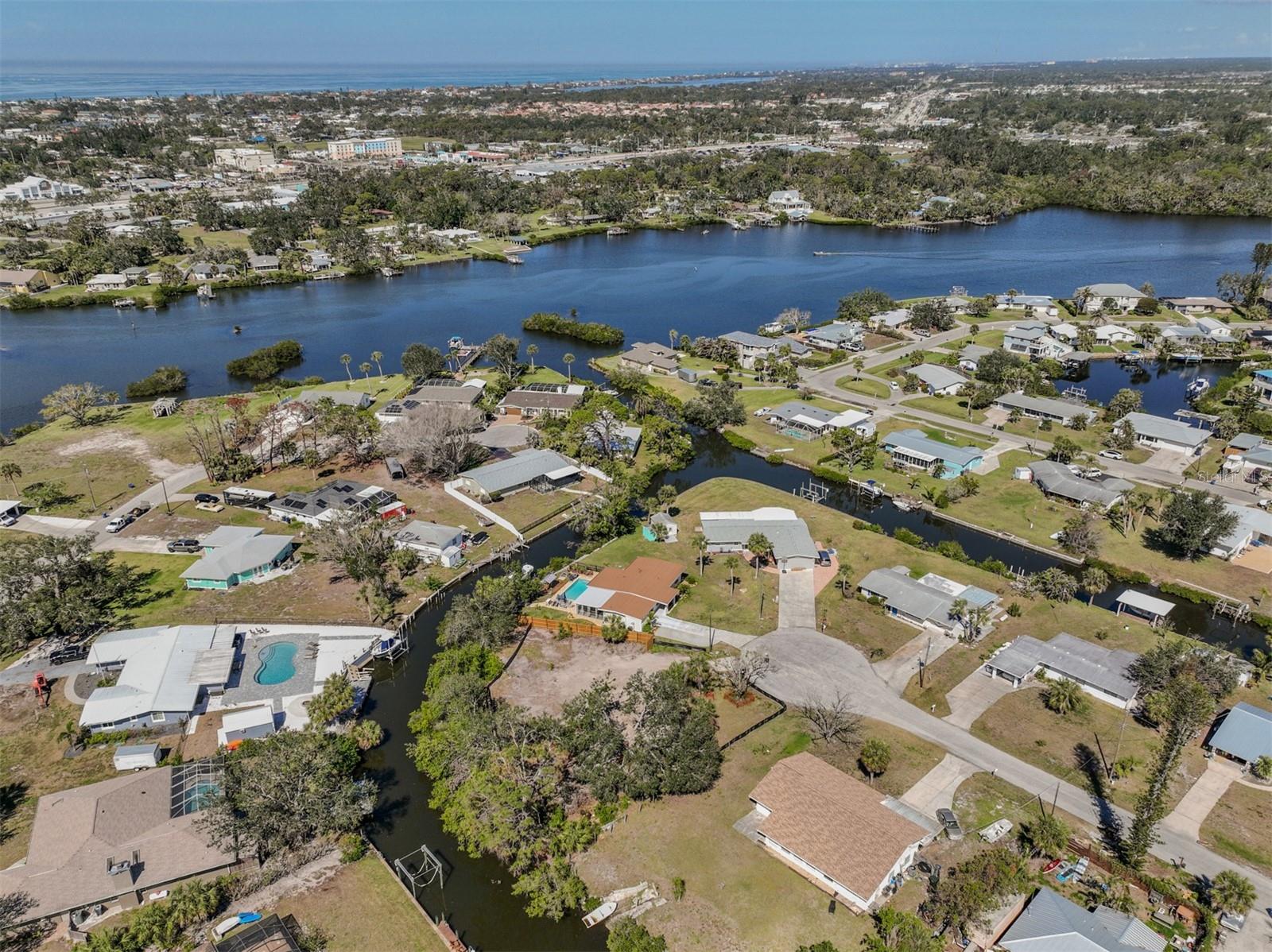 Photo of 500 CANAL WAY NOKOMIS FL 34275
