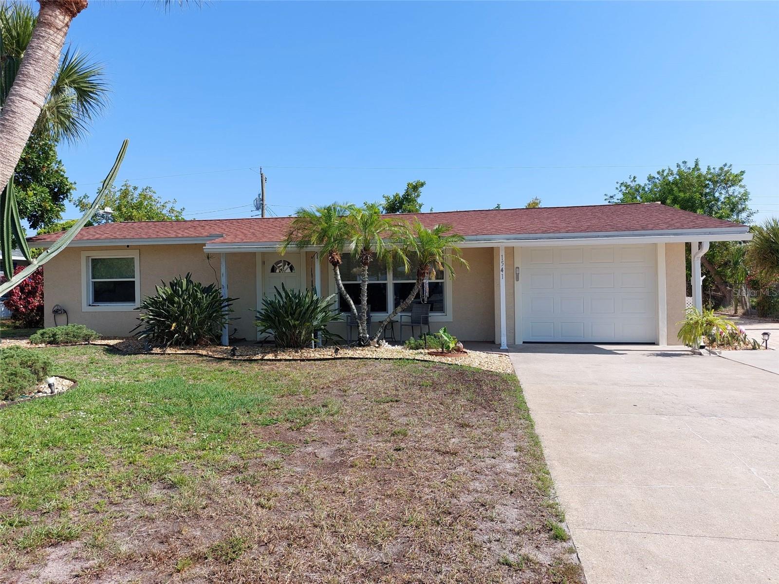 Photo of 1541 CREST DRIVE ENGLEWOOD FL 34223