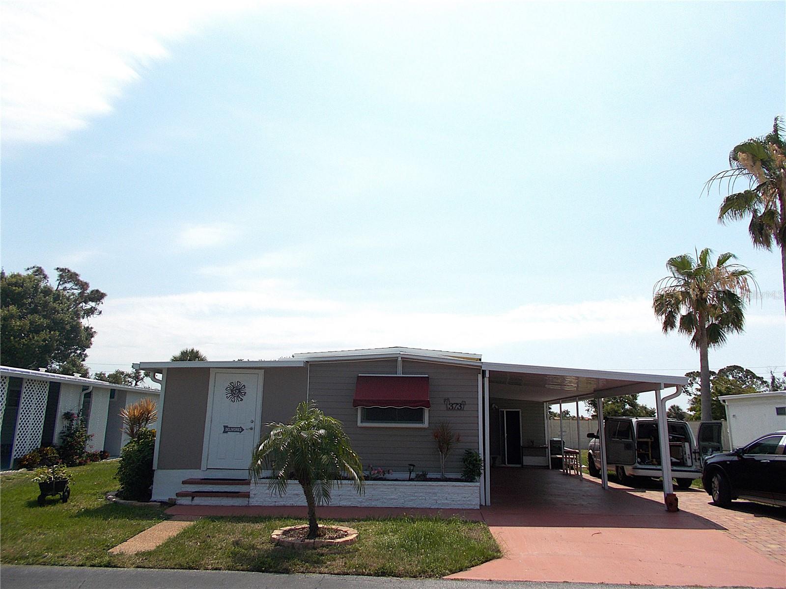 Photo of 373 LONGWOOD DRIVE VENICE FL 34285