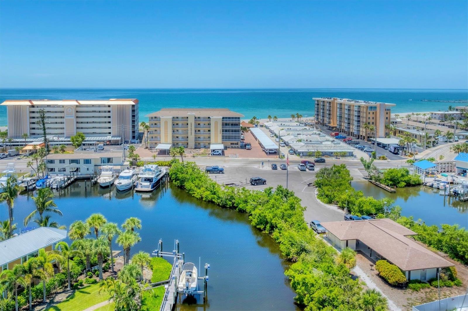 Photo of 1200 TARPON CENTER DRIVE #306 VENICE FL 34285