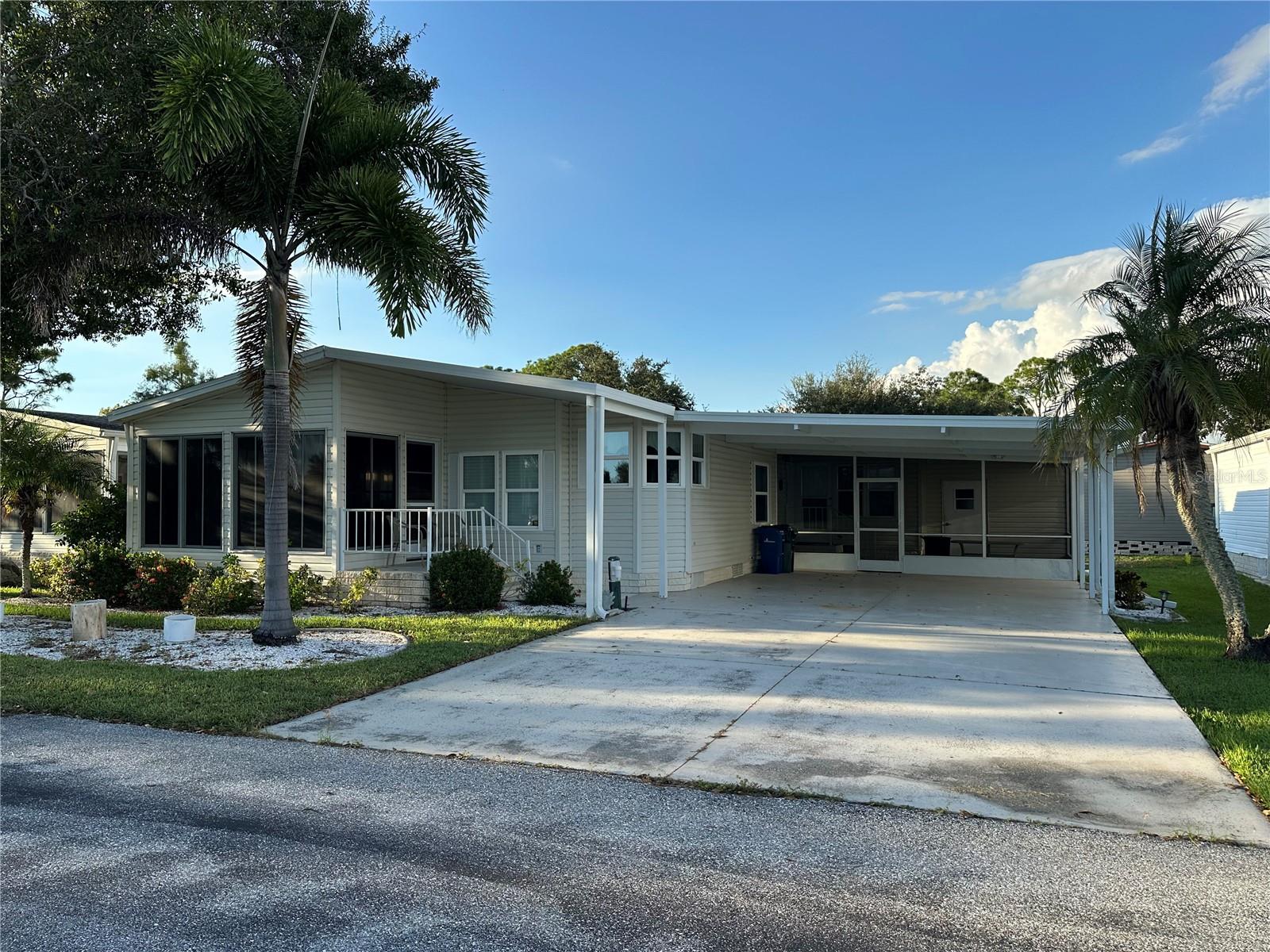 Photo of 306 CYPRESS RUN COURT NORTH PORT FL 34287