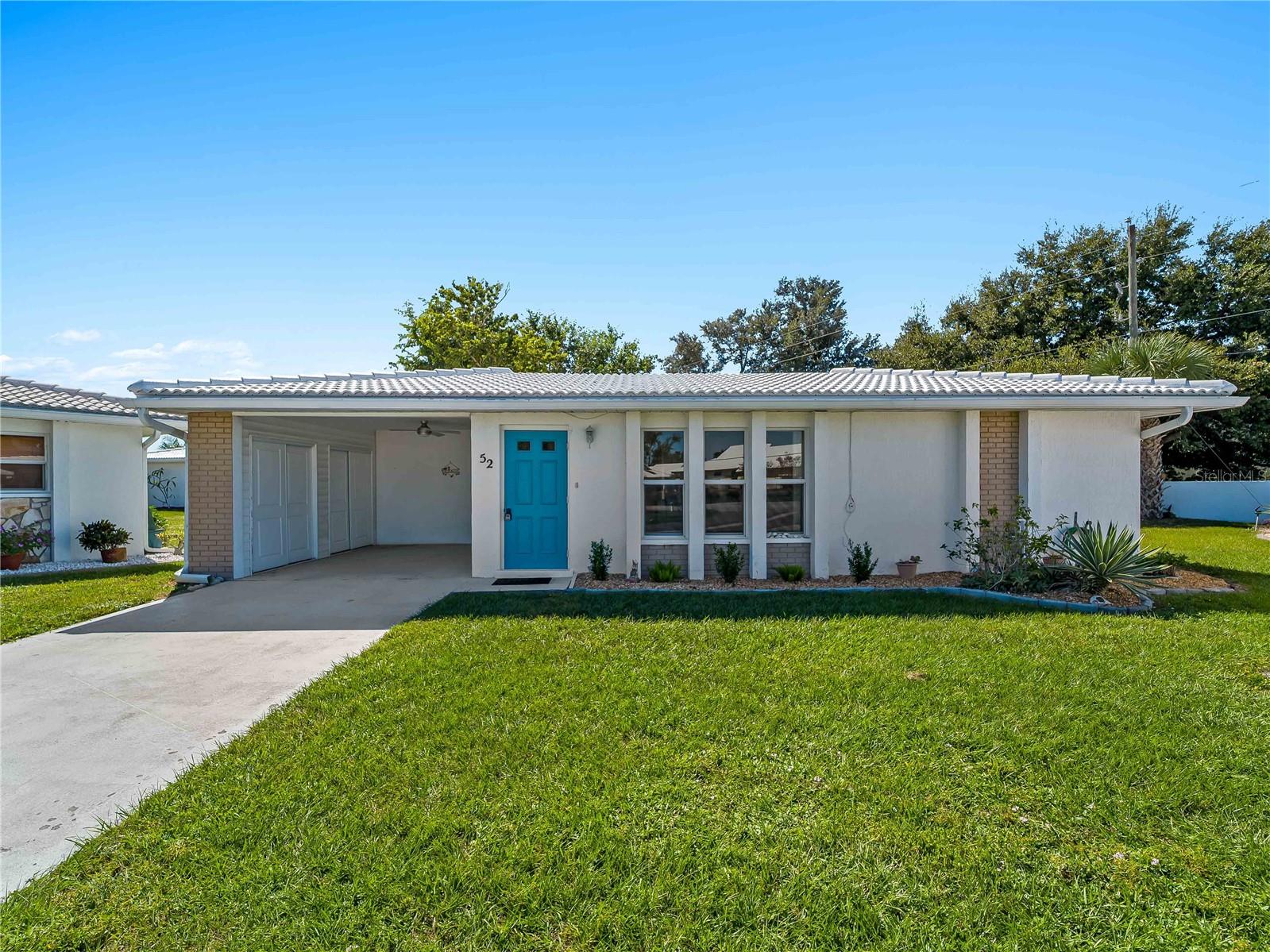 Photo of 52 CIRCLEWOOD DRIVE #A1-2 VENICE FL 34293
