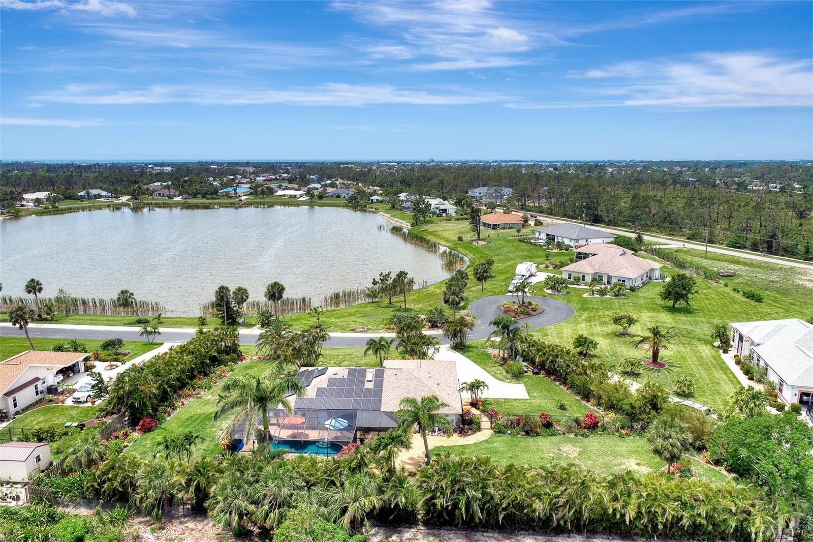 Photo of 8170 CASA DE MEADOWS DRIVE ENGLEWOOD FL 34224