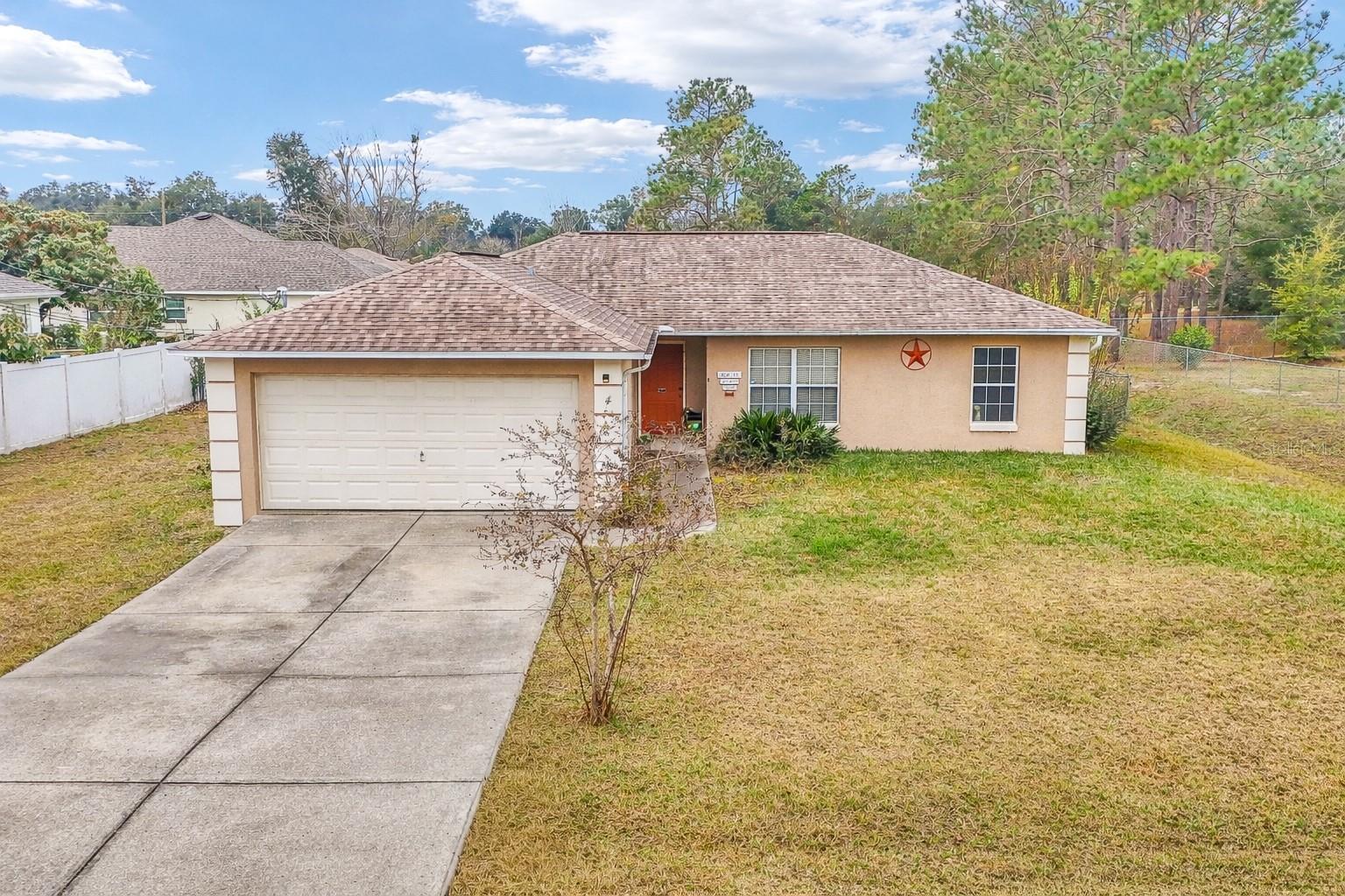 Photo of 4 HEMLOCK TERRACE COURSE OCALA FL 34472
