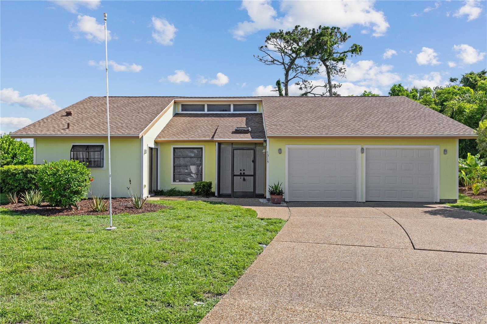 Photo of 1315 PINE NEEDLE ROAD VENICE FL 34285