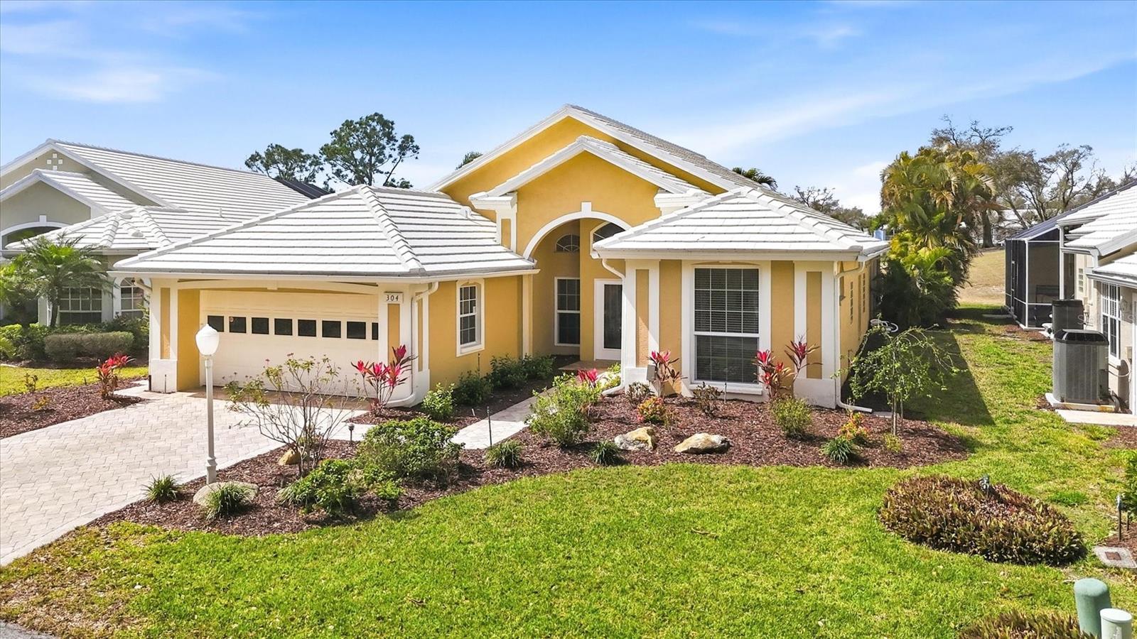 Photo of 304 BERMUDA COURT #14 VENICE FL 34293