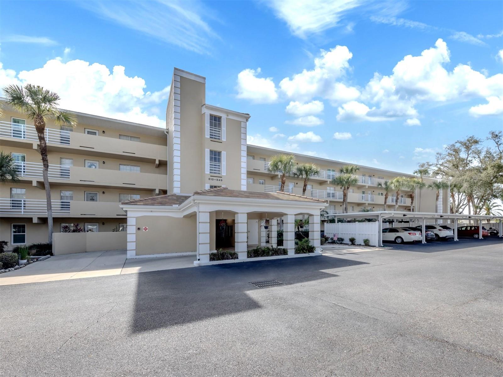 Photo of 818 WEXFORD BOULEVARD #818 VENICE FL 34293