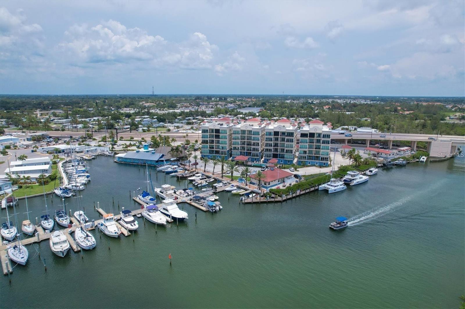Photo of 501 TAMIAMI TRAIL #402 VENICE FL 34285