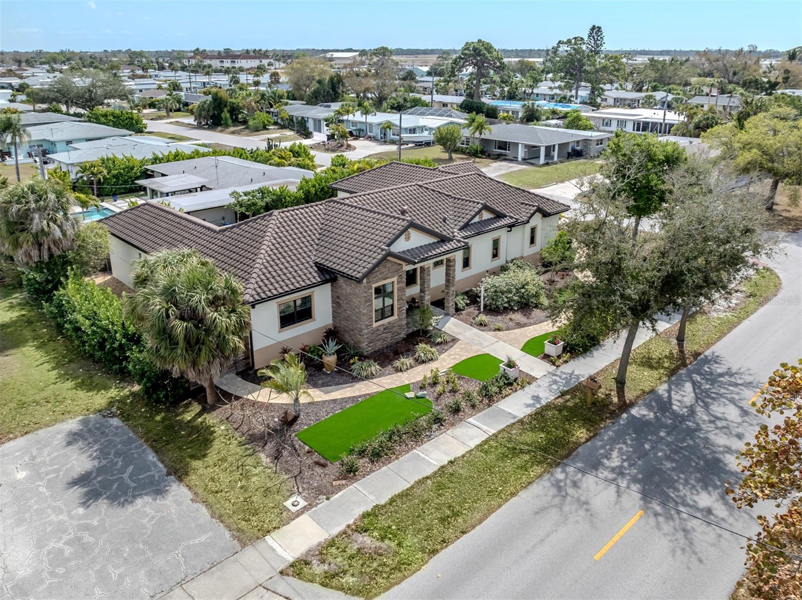 Photo of 1109 THE RIALTO VENICE FL 34285