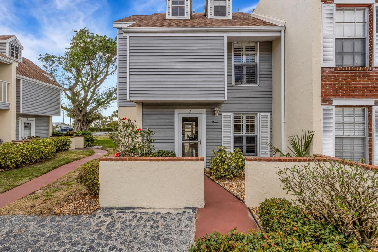 Photo of 744 CADIZ ROAD #7 VENICE FL 34285