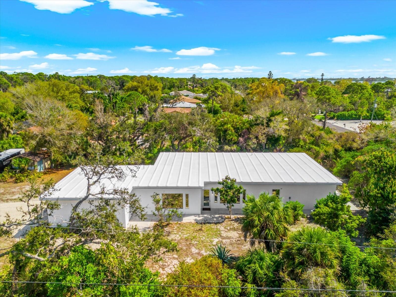 Photo of 1725 OVERBROOK ROAD ENGLEWOOD FL 34223
