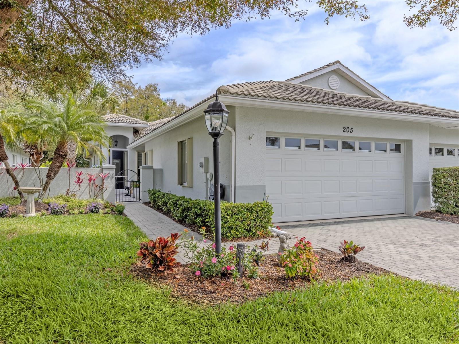 Photo of 205 RECLINATA CIRCLE VENICE FL 34292