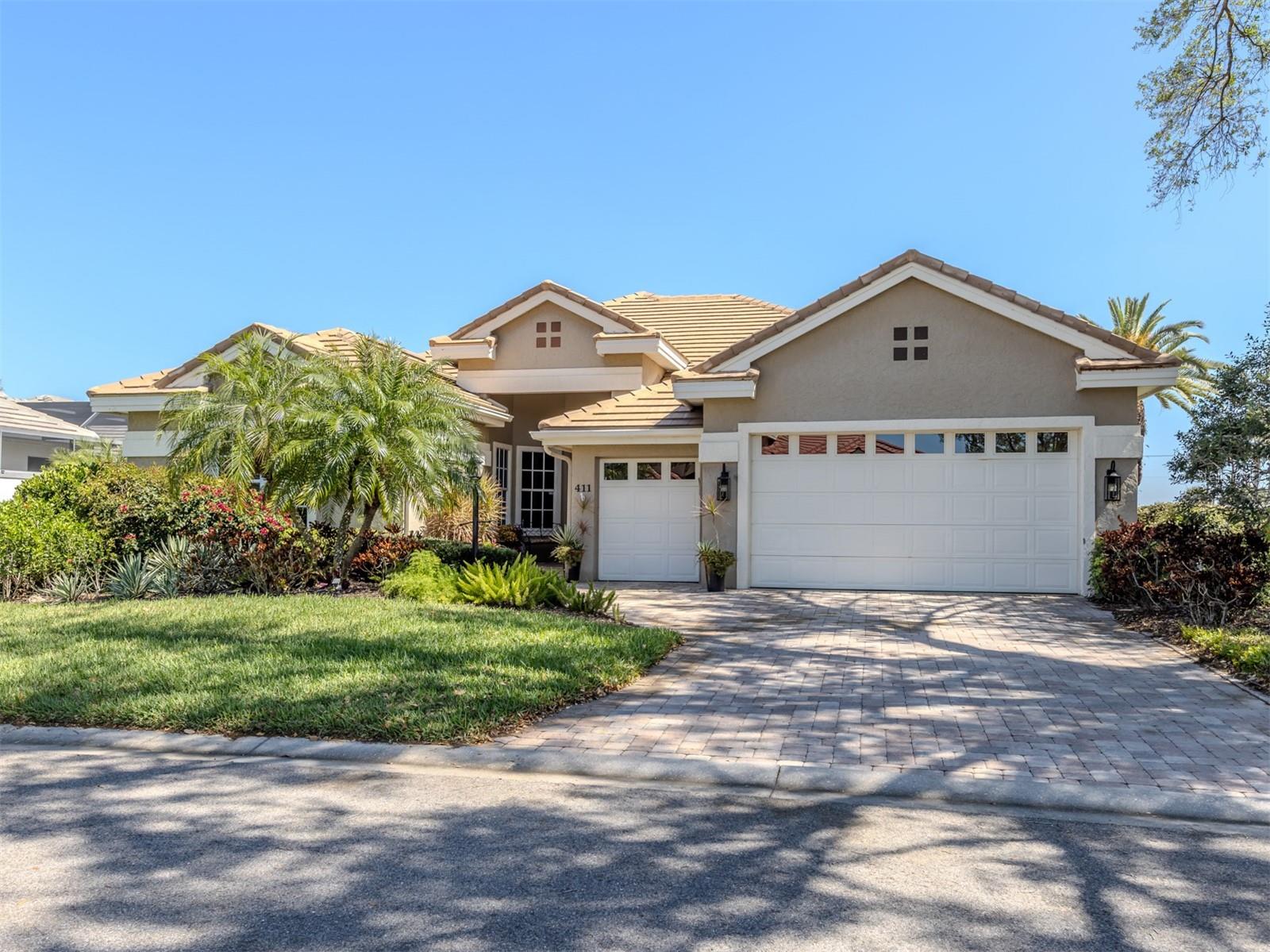 Photo of 411 WELLINGTON COURT VENICE FL 34292