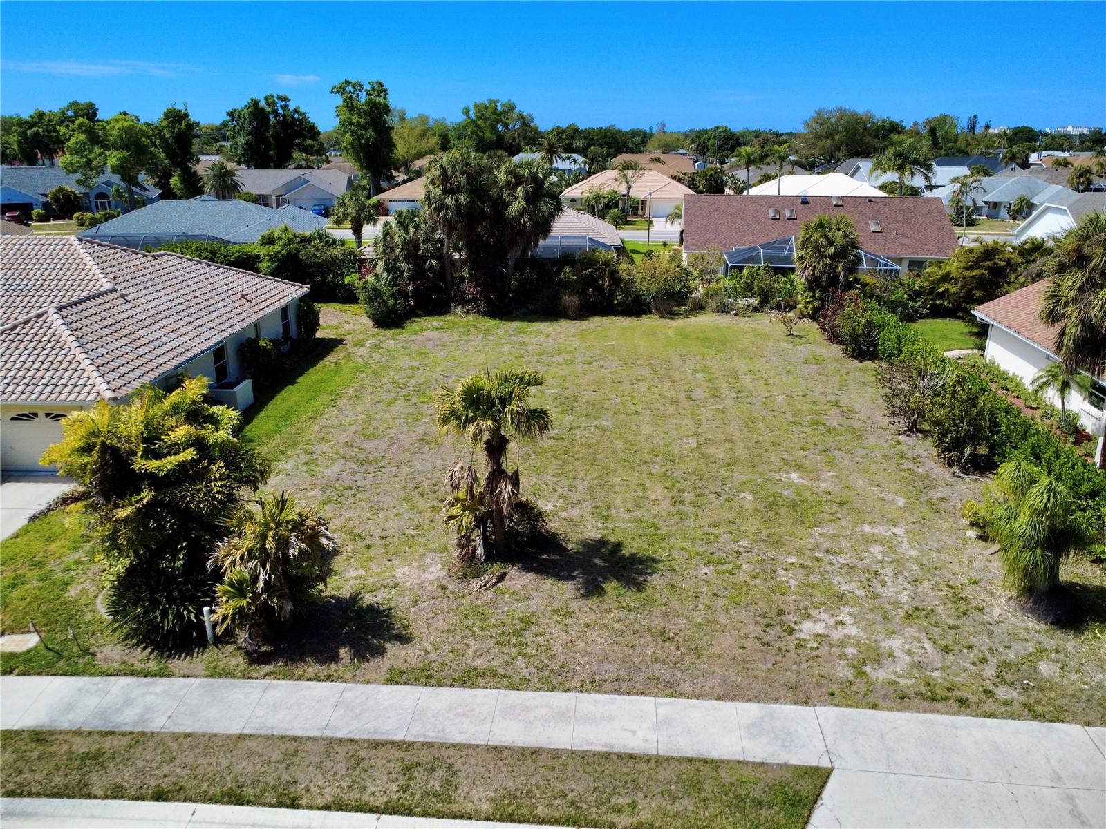 Photo of 565 PARK ESTATES SQUARE VENICE FL 34293