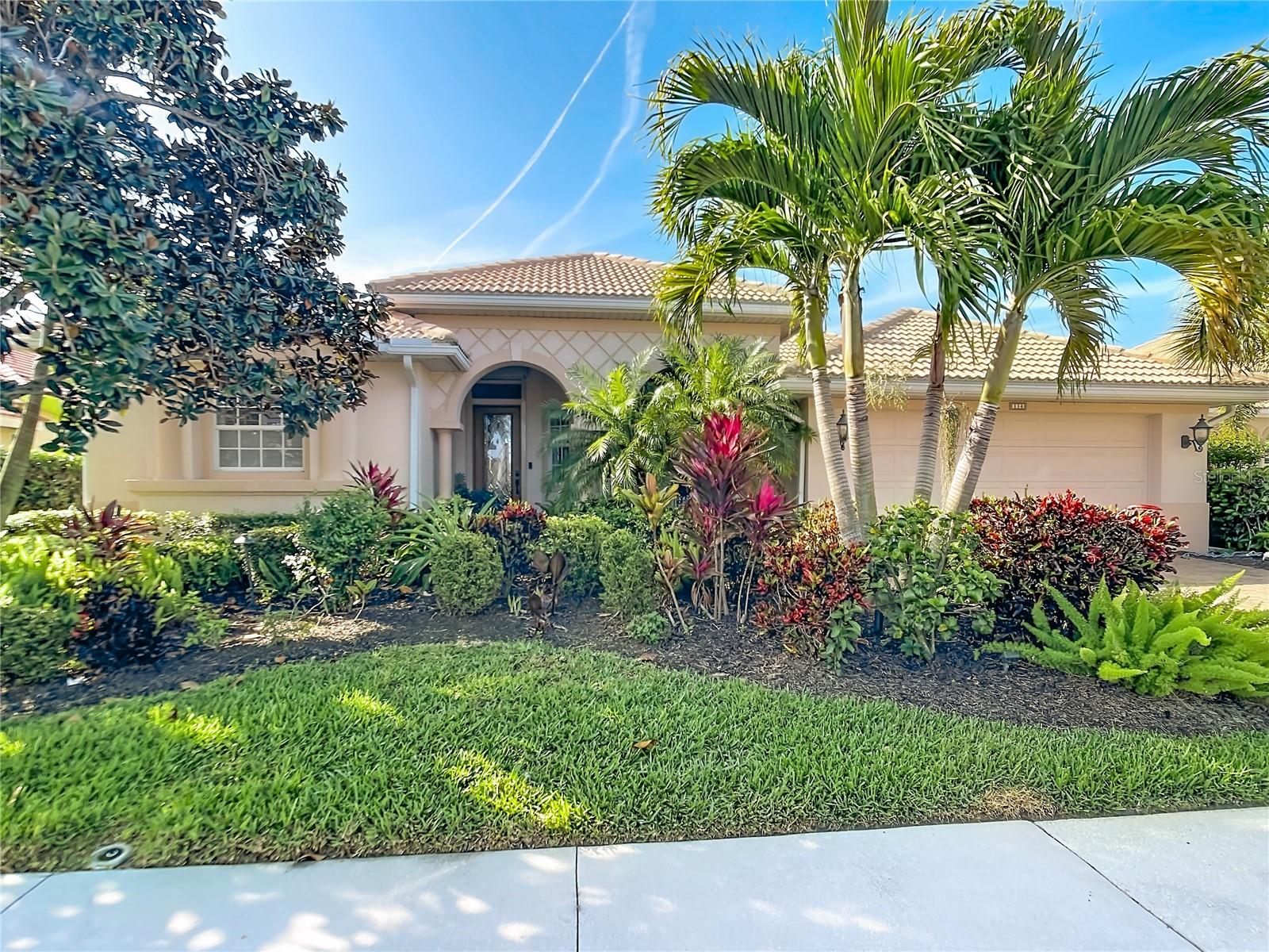 Photo of 114 RIMINI WAY NORTH VENICE FL 34275