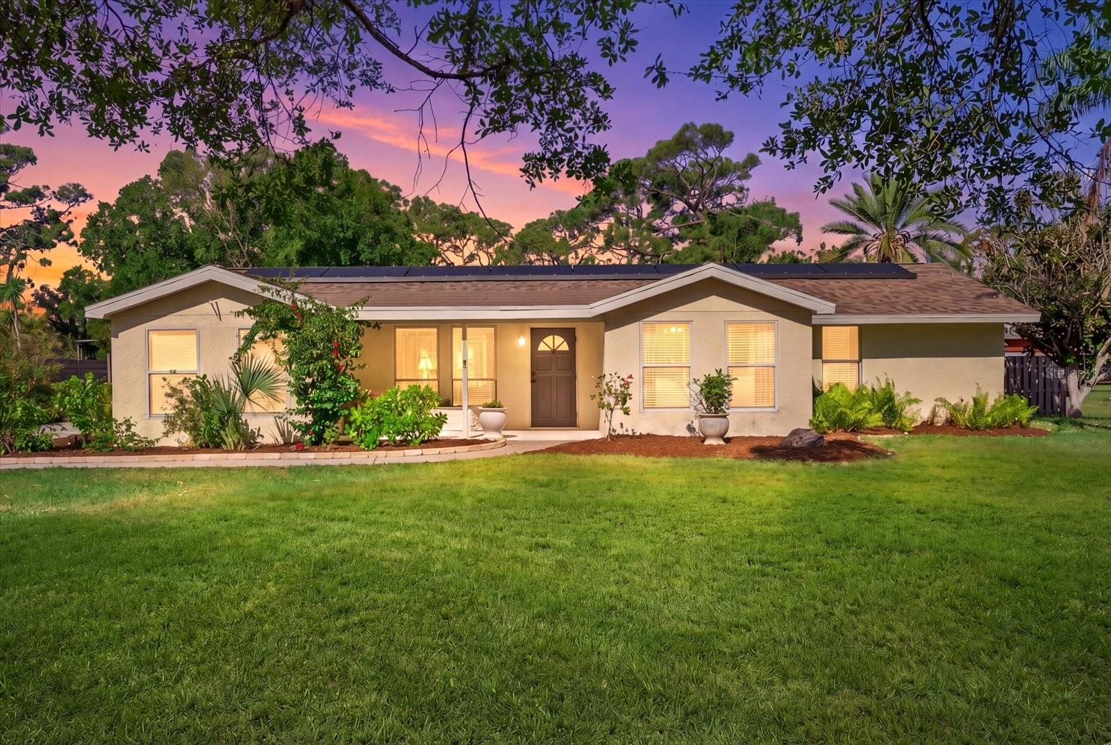 Photo of 5868 DENISON DRIVE VENICE FL 34293