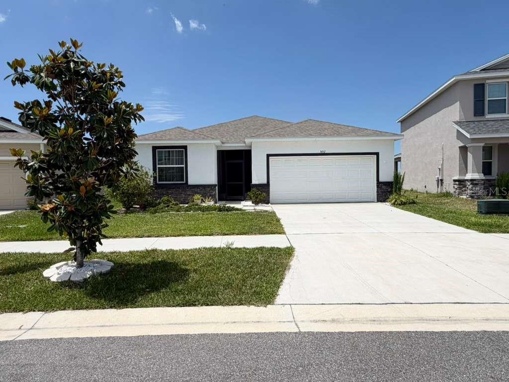 Photo of 5452 FLINT HILLS DRIVE WIMAUMA FL 33598