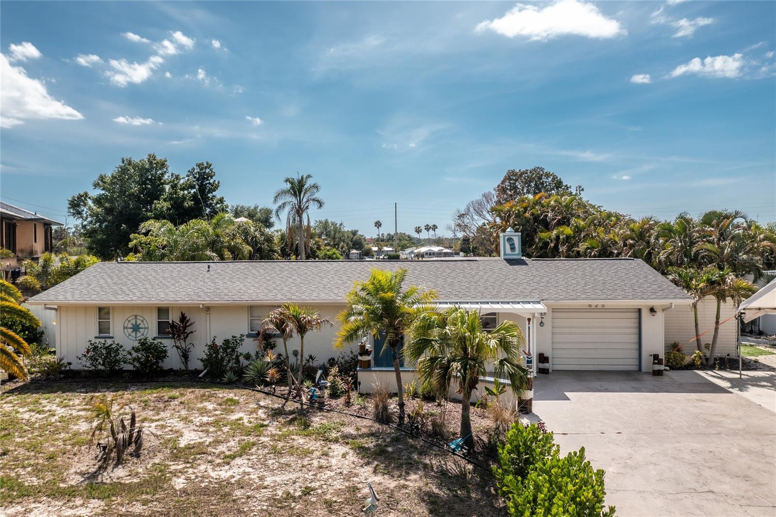 Photo of 625 SANDPIPER LANE NOKOMIS FL 34275