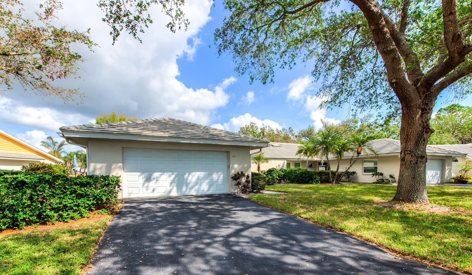 Photo of 130 SOUTHAMPTON PLACE #360 VENICE FL 34293