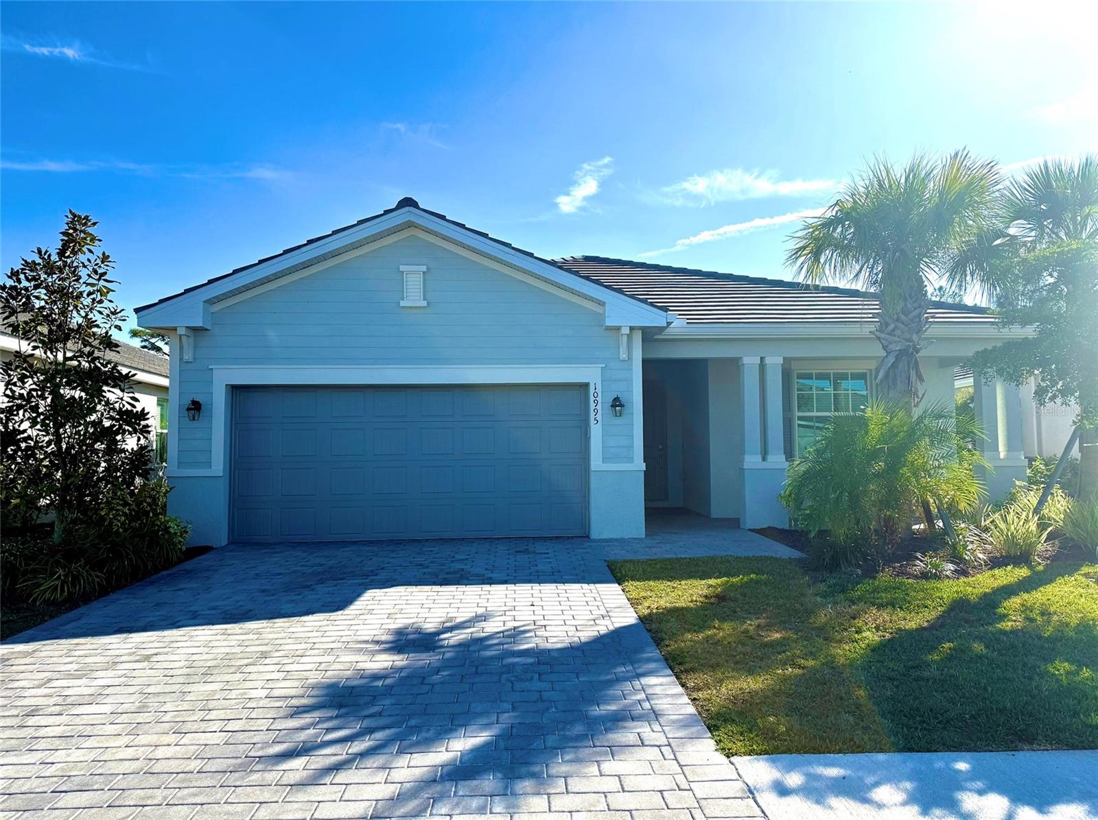 Photo of 10995 PINOT DRIVE VENICE FL 34293