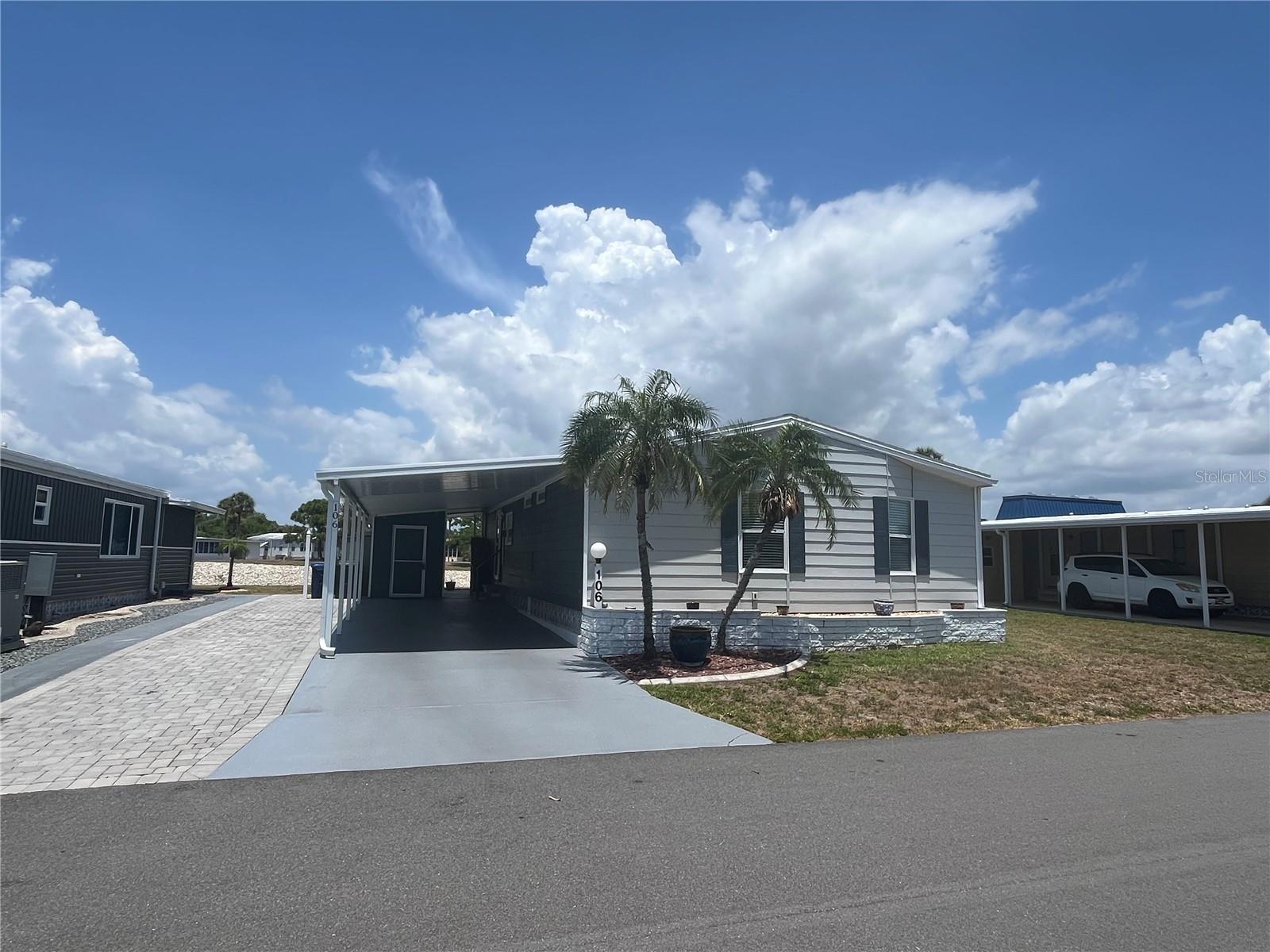 Photo of 106 ROMA ROAD VENICE FL 34285