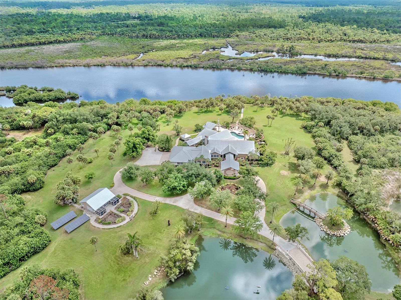 Photo of 630 N RIVER ROAD VENICE FL 34293
