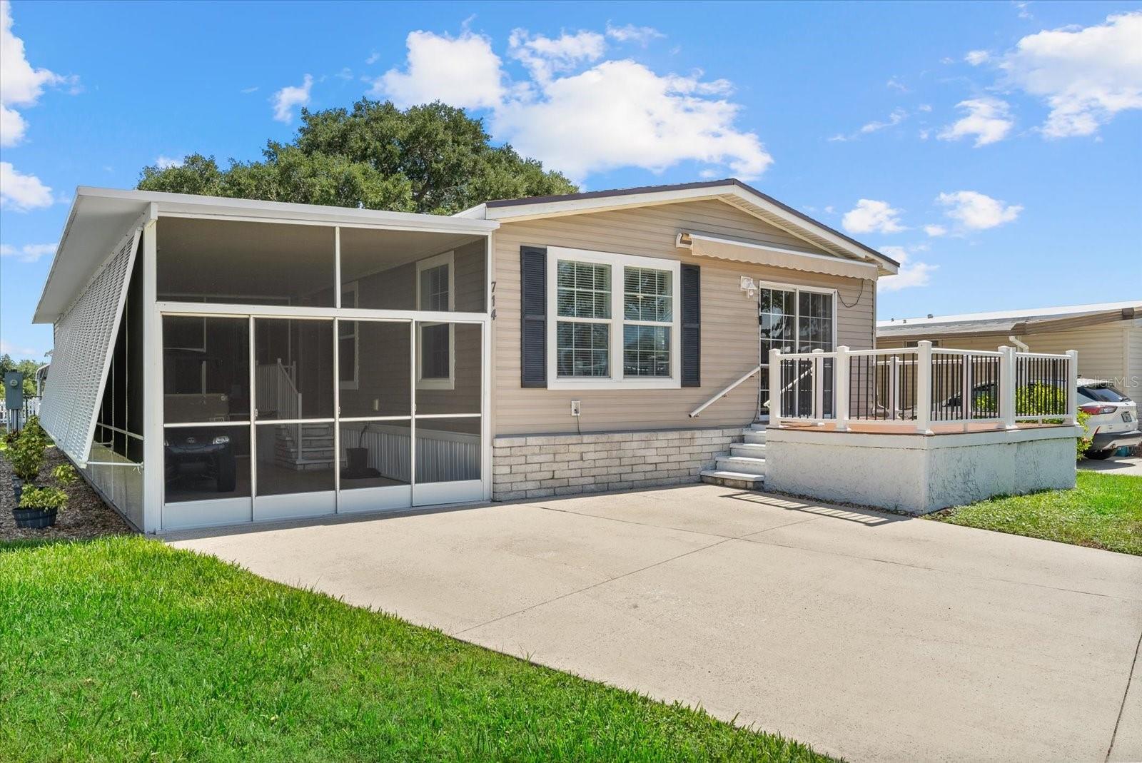 Photo of 714 FAIRMOUNT DRIVE NORTH PORT FL 34287