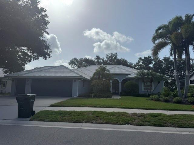 Photo of 288 VENICE GOLF CLUB DRIVE VENICE FL 34292