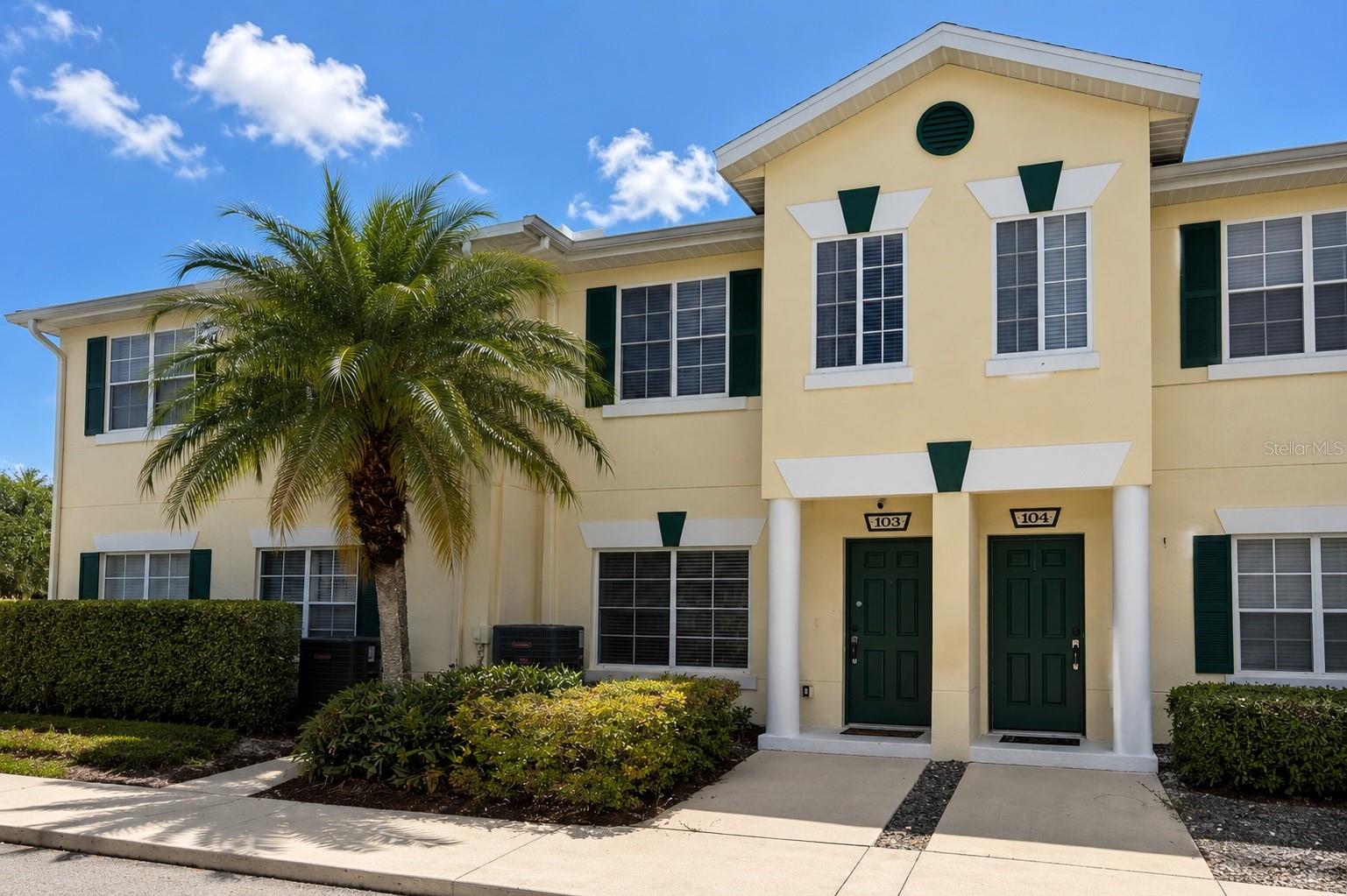 Photo of 215 CAPE HARBOUR LOOP #103 BRADENTON FL 34212