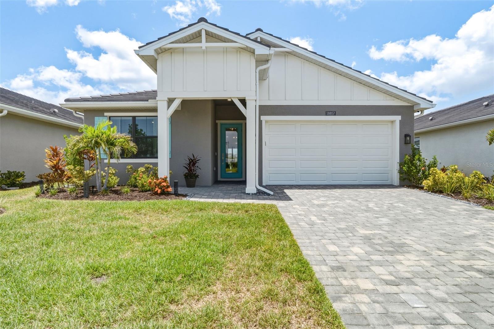 Photo of 18857 DAYBREAK DRIVE VENICE FL 34293