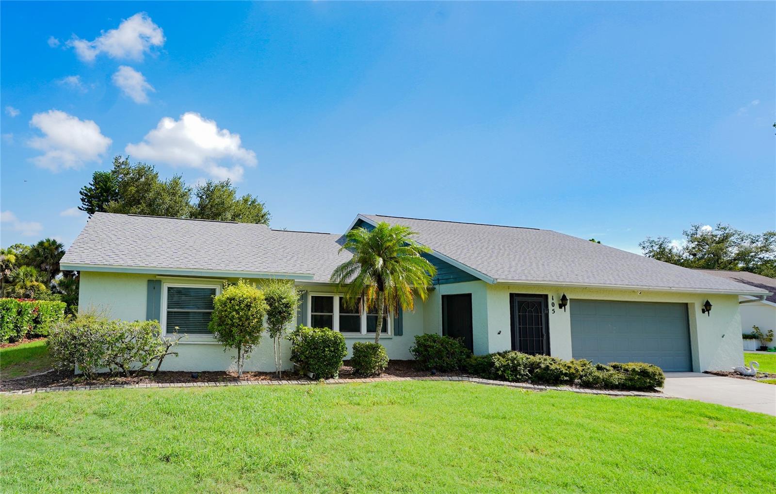 Photo of 105 WOODINGHAM DRIVE VENICE FL 34292