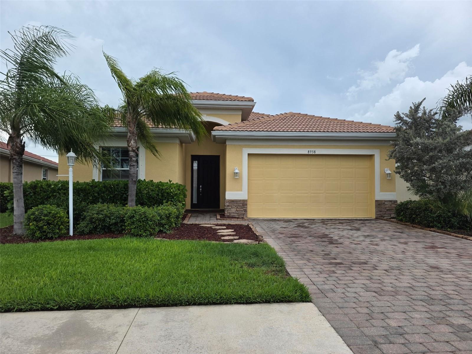 Photo of 8938 PEREGRINE WAY NORTH PORT FL 34287