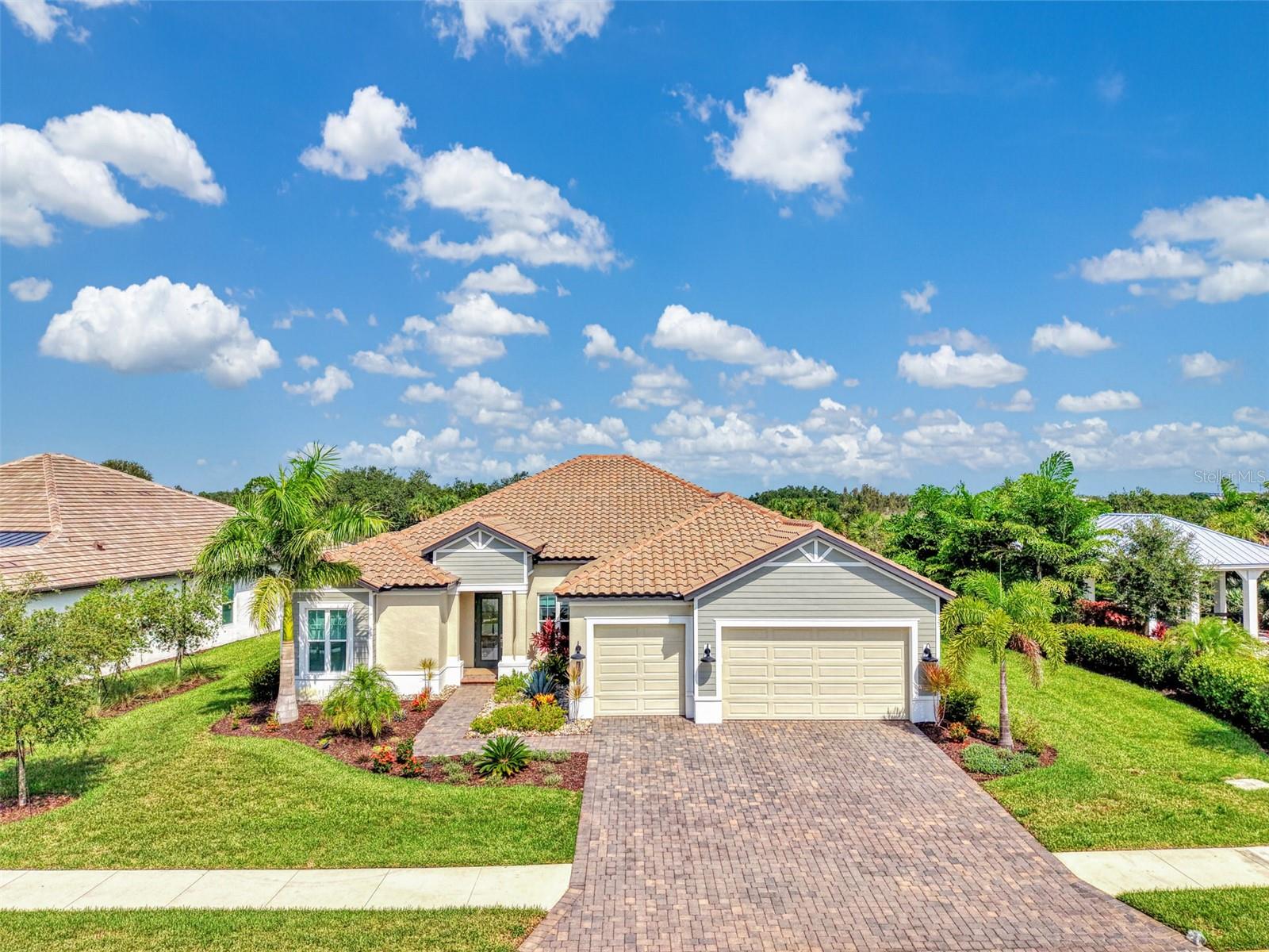 Photo of 18045 HOME RUN DRIVE VENICE FL 34293