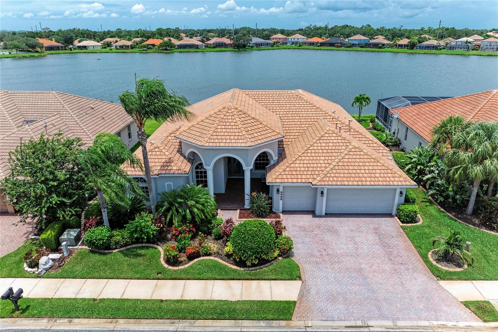 Photo of 6988 74TH STREET CIRCLE BRADENTON FL 34203