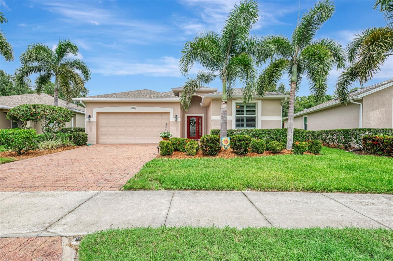 Photo of 9082 COACHMAN DRIVE VENICE FL 34293
