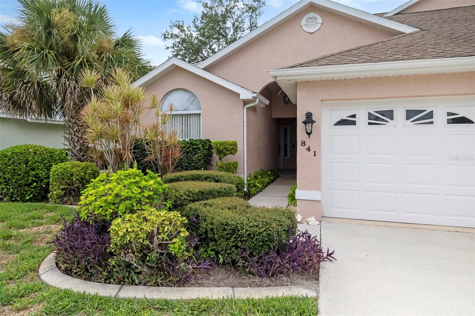 Photo of 841 BAYPORT CIRCLE VENICE FL 34292